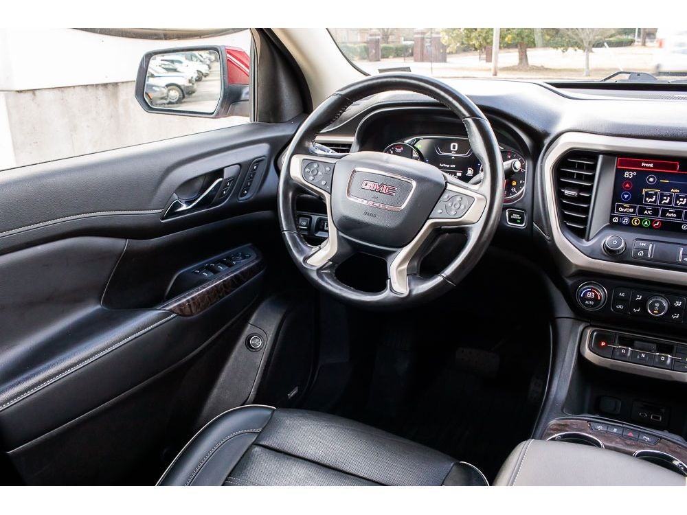 2022 GMC Acadia Denali