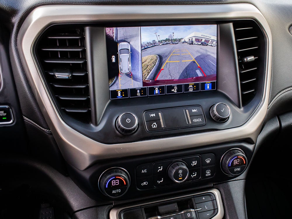 2022 GMC Acadia Denali