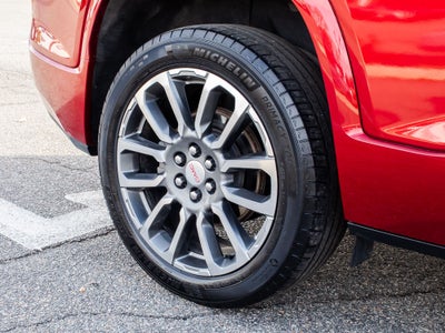 2022 GMC Acadia Denali