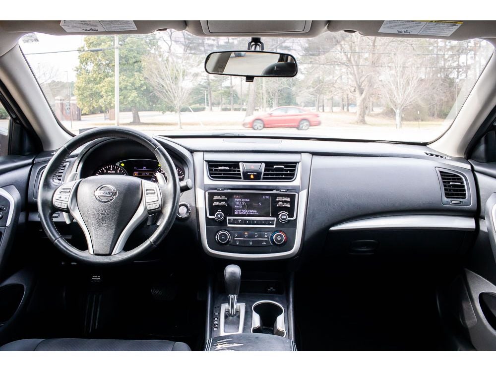 2017 Nissan Altima 2.5 SR