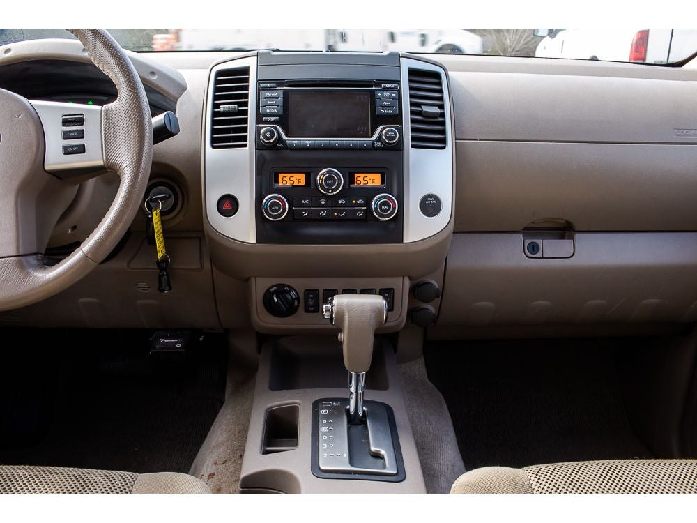 2016 Nissan Frontier SV