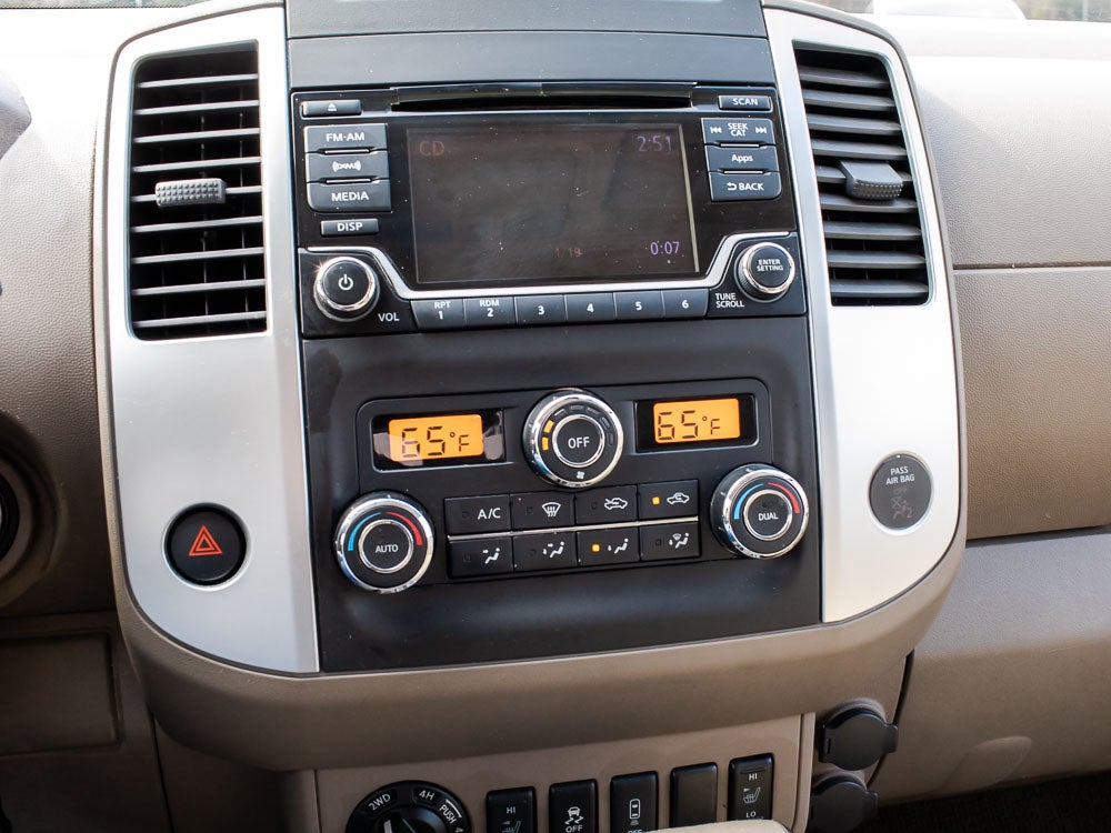 2016 Nissan Frontier SV