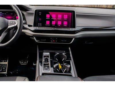 2024 Volkswagen Atlas 2.0T Peak Edition SE w/Technology