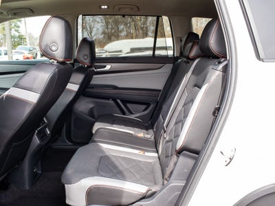 2024 Volkswagen Atlas 2.0T Peak Edition SE w/Technology