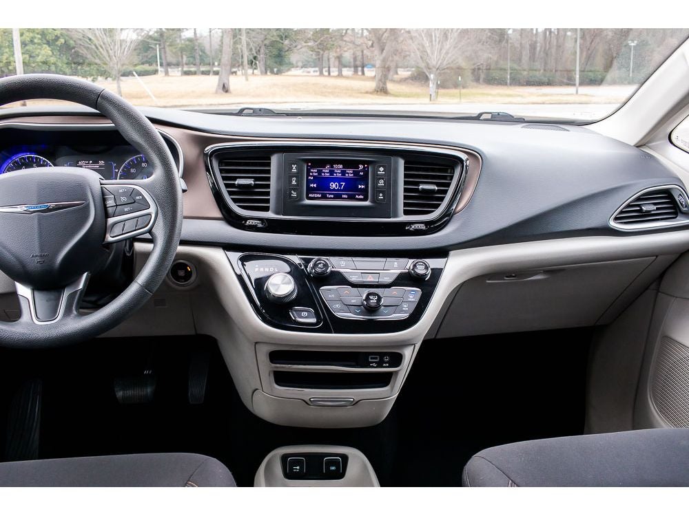 2017 Chrysler Pacifica Touring