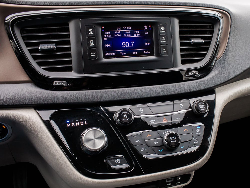 2017 Chrysler Pacifica Touring