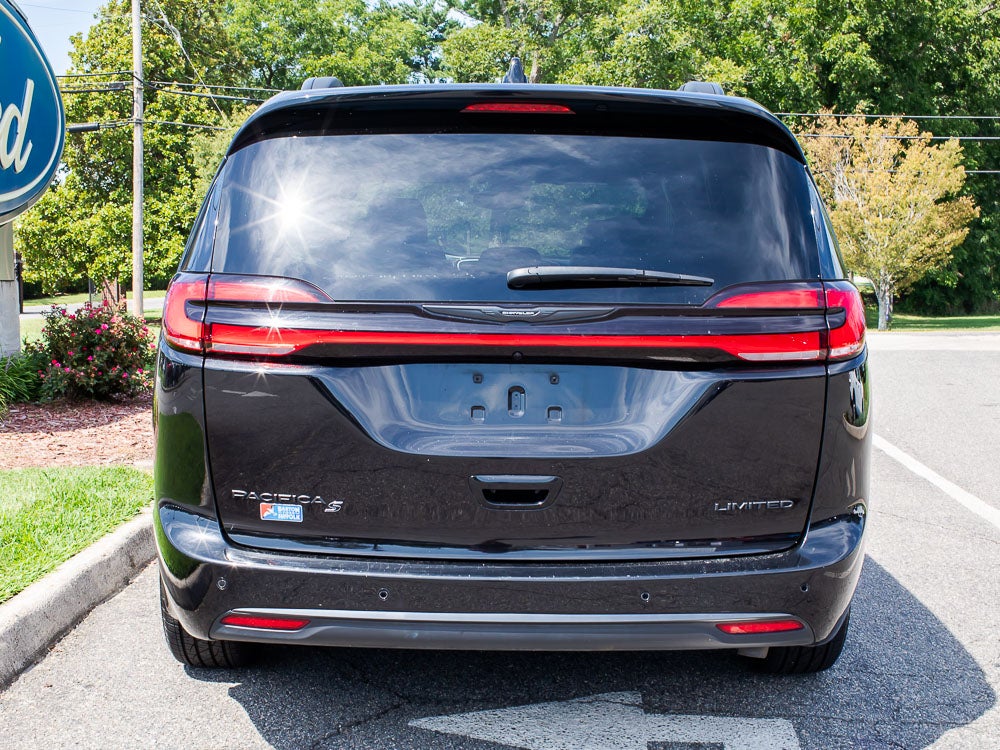 2025 Chrysler Pacifica Limited