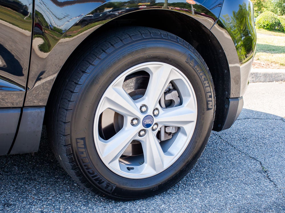 2022 Ford Edge SE
