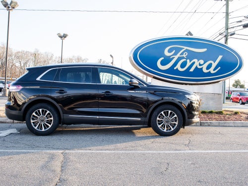 2023 Lincoln Nautilus Standard