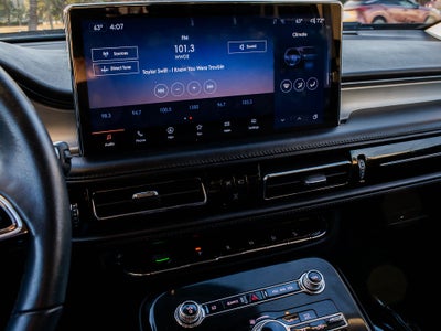 2023 Lincoln Nautilus Standard