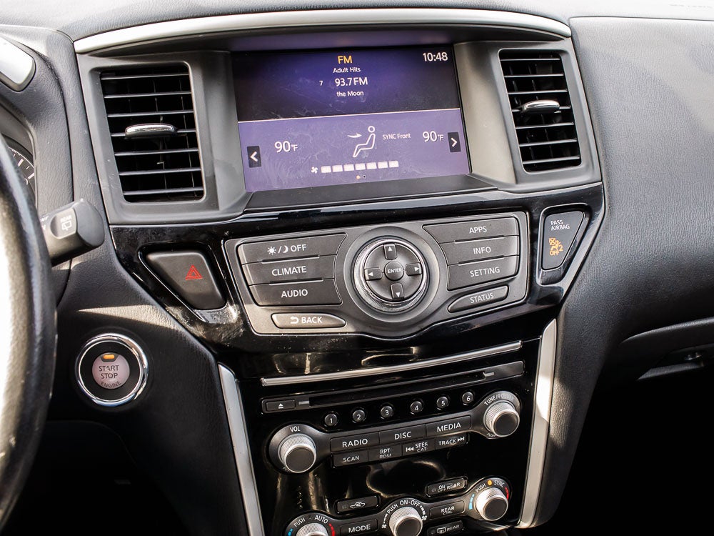 2019 Nissan Pathfinder SV