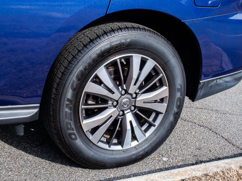 2019 Nissan Pathfinder SV