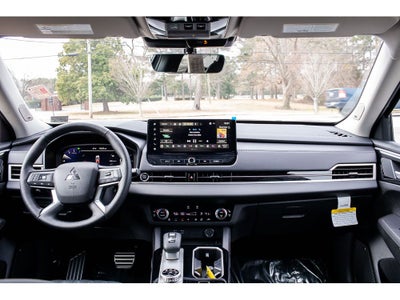 2025 Mitsubishi Outlander SEL