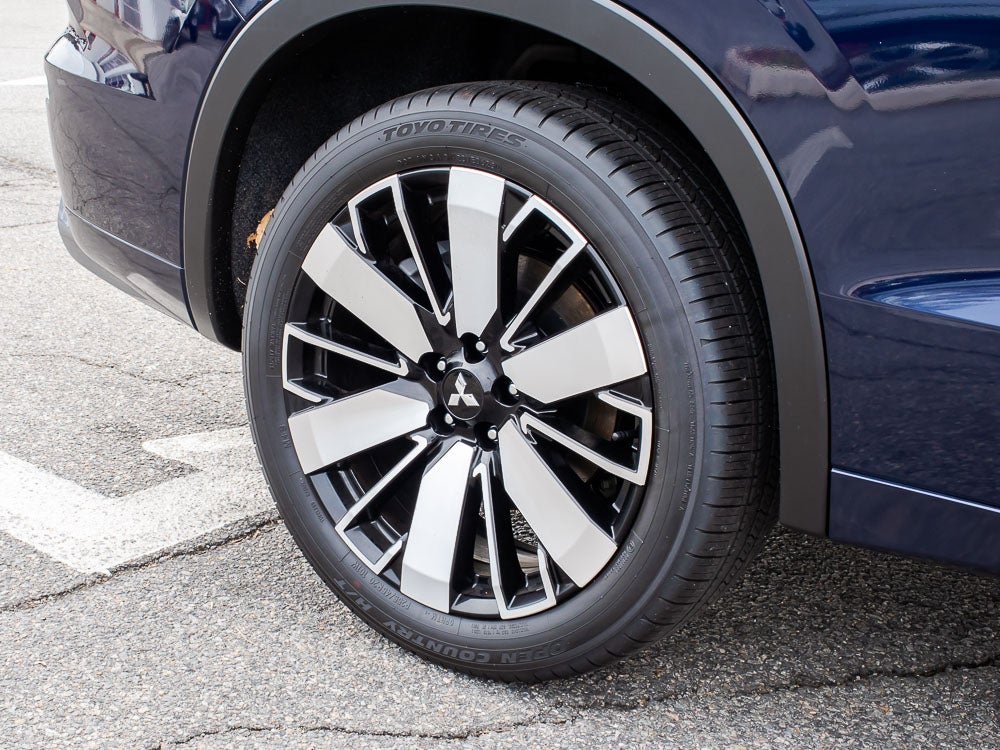 2025 Mitsubishi Outlander SEL