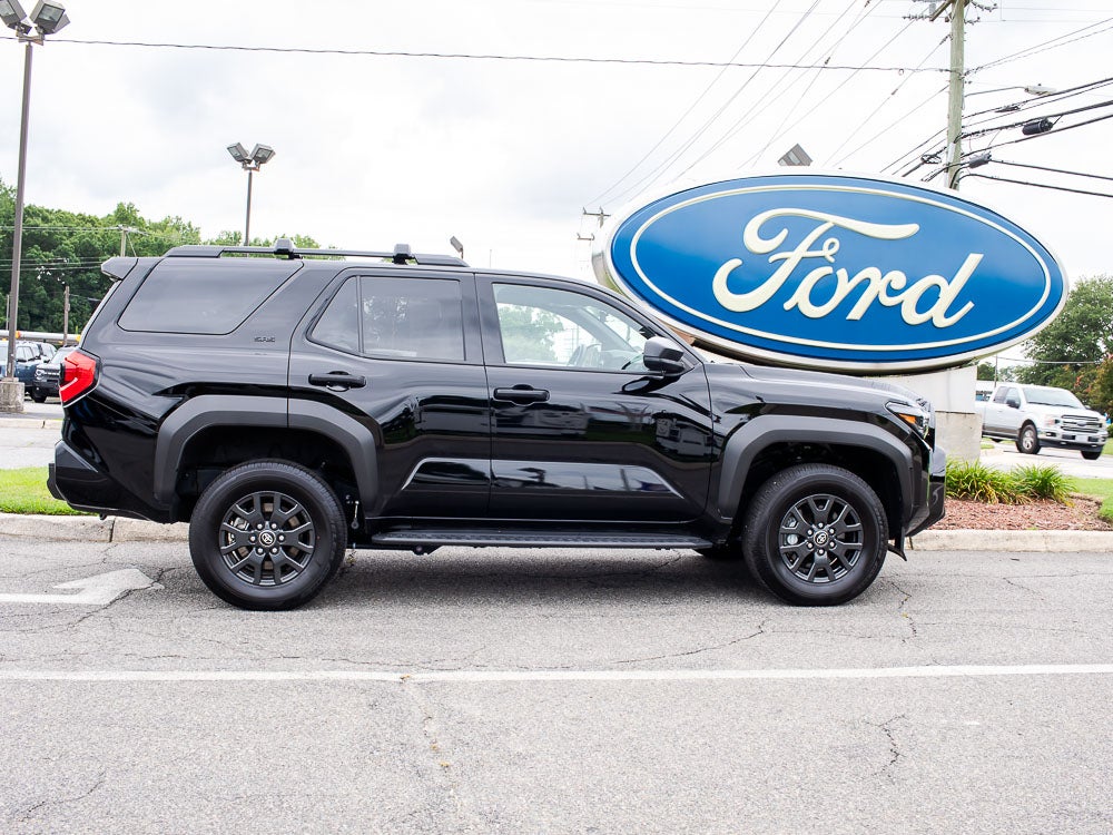 2025 Toyota 4Runner SR5